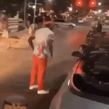 덩치 믿고 남자랑 싸운 흑인여성