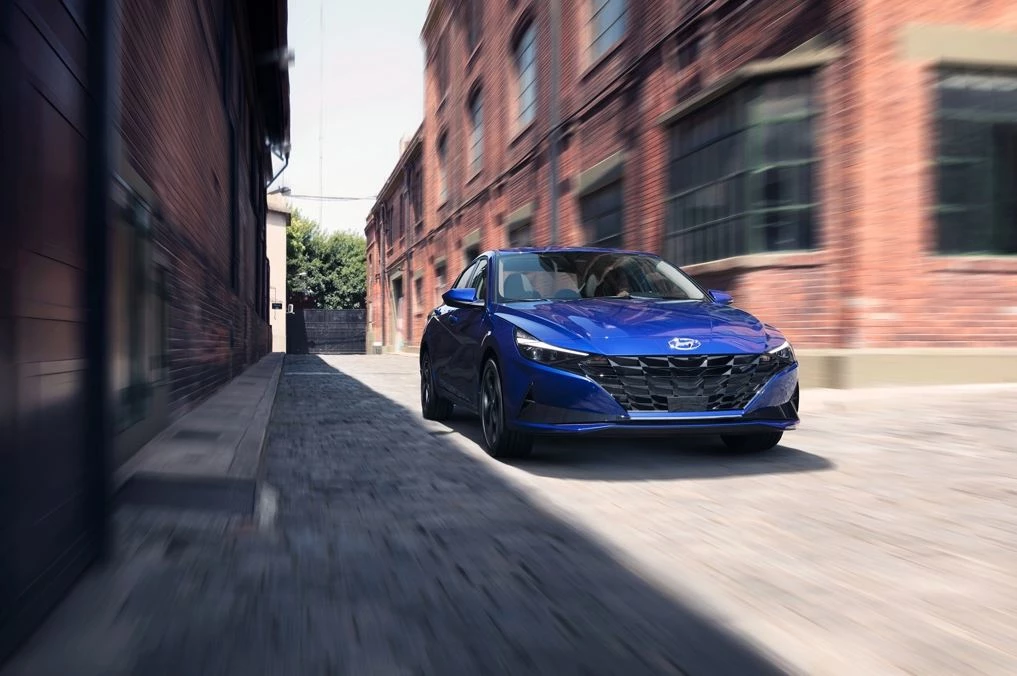 “우와…신형 아반떼 실내가 그랜저처럼 나와버렸다” (공식 사진 23장)