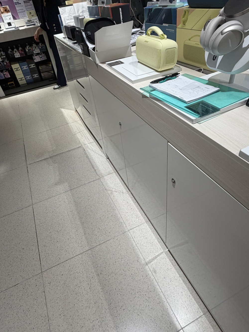 보스 QC 울트라 2 헤드폰 아이폰 사용자 주의 